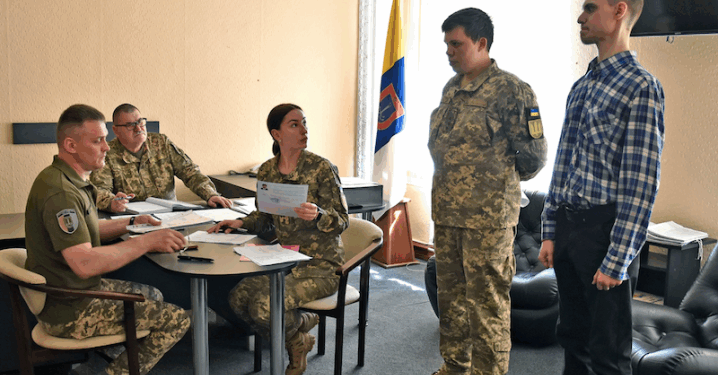 С 1 ноября ТЦК не будут принимать от украинцев заявления об отсрочке.