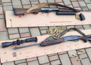 Депутат с Прикарпатья устроил стрельбу по буковинцам посреди улицы