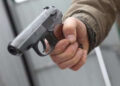 Выстрел в Черновцах: нападавший ранил мужчину из пистолета и скрылся